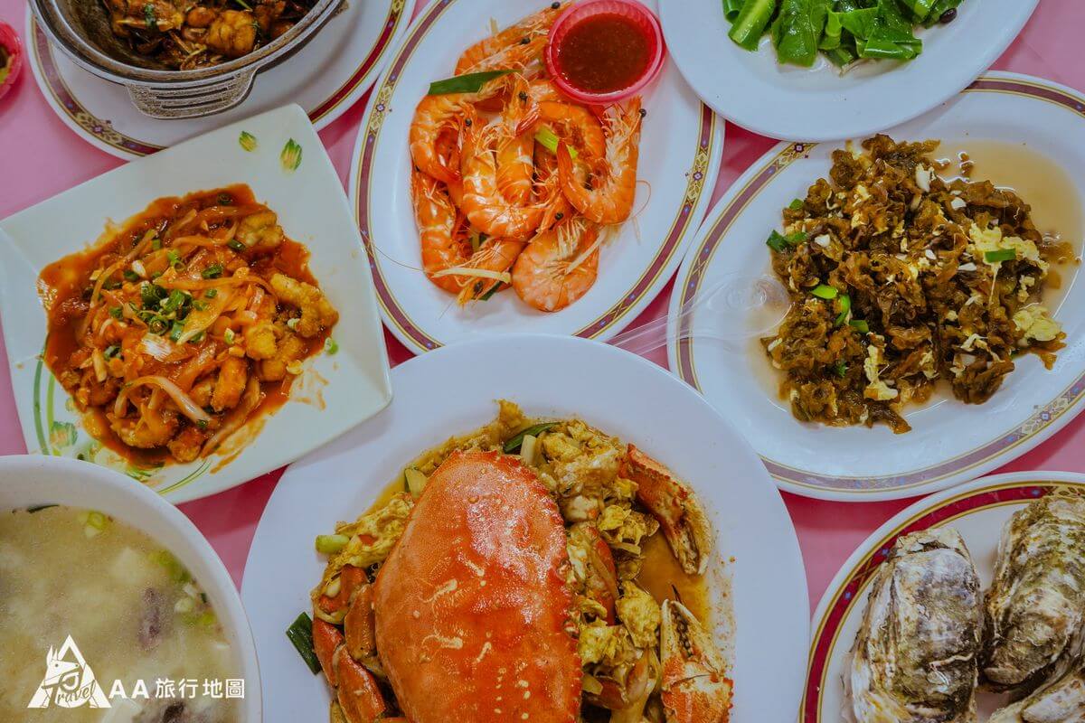 台灣後壁湖生魚片滿滿一桌菜